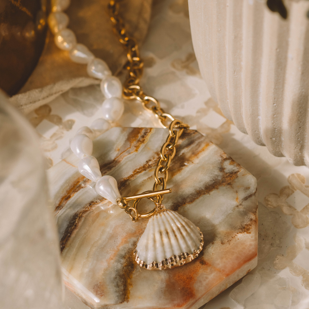 Pearl and Chain Duo