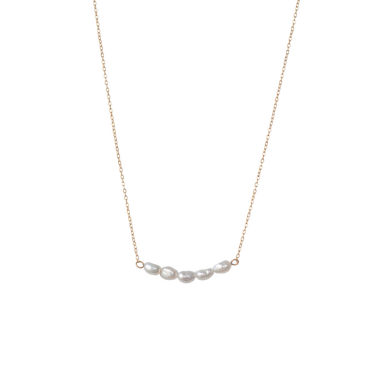 Minimalist Pearl Necklace