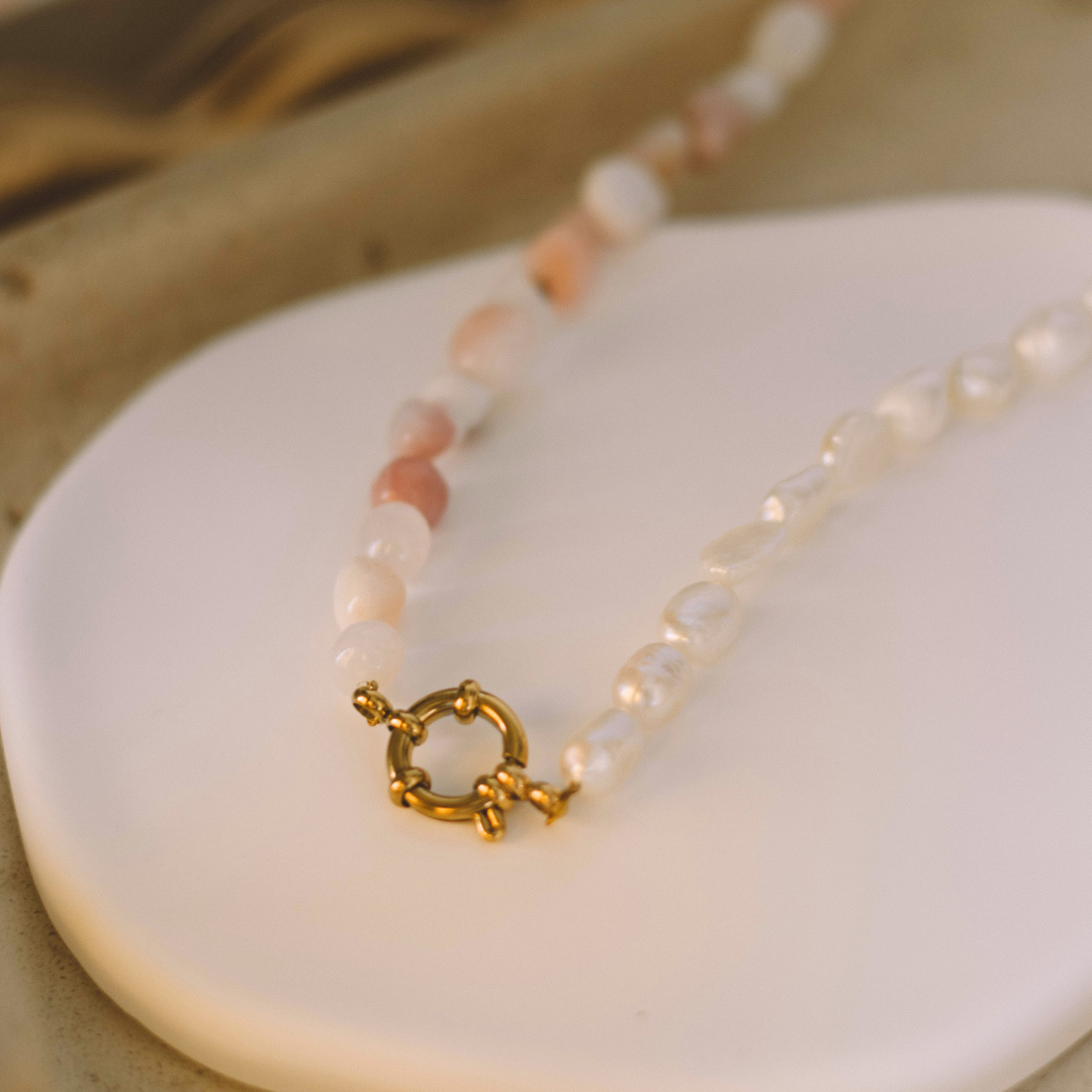 Collier Perles Et Pierres Roses