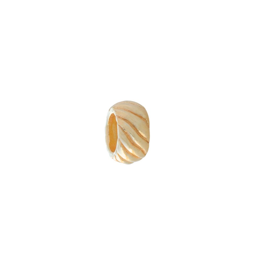 Twisted Spacer