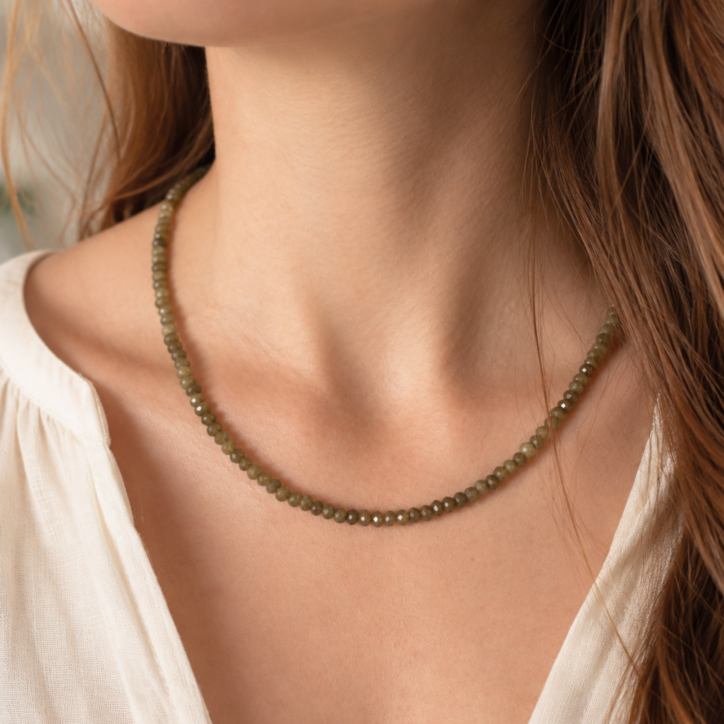Collier de Billes Taupes