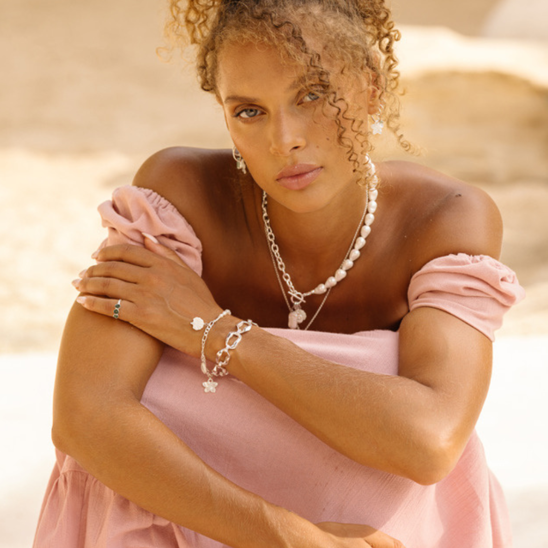 Pearls and Figaro Bracelet