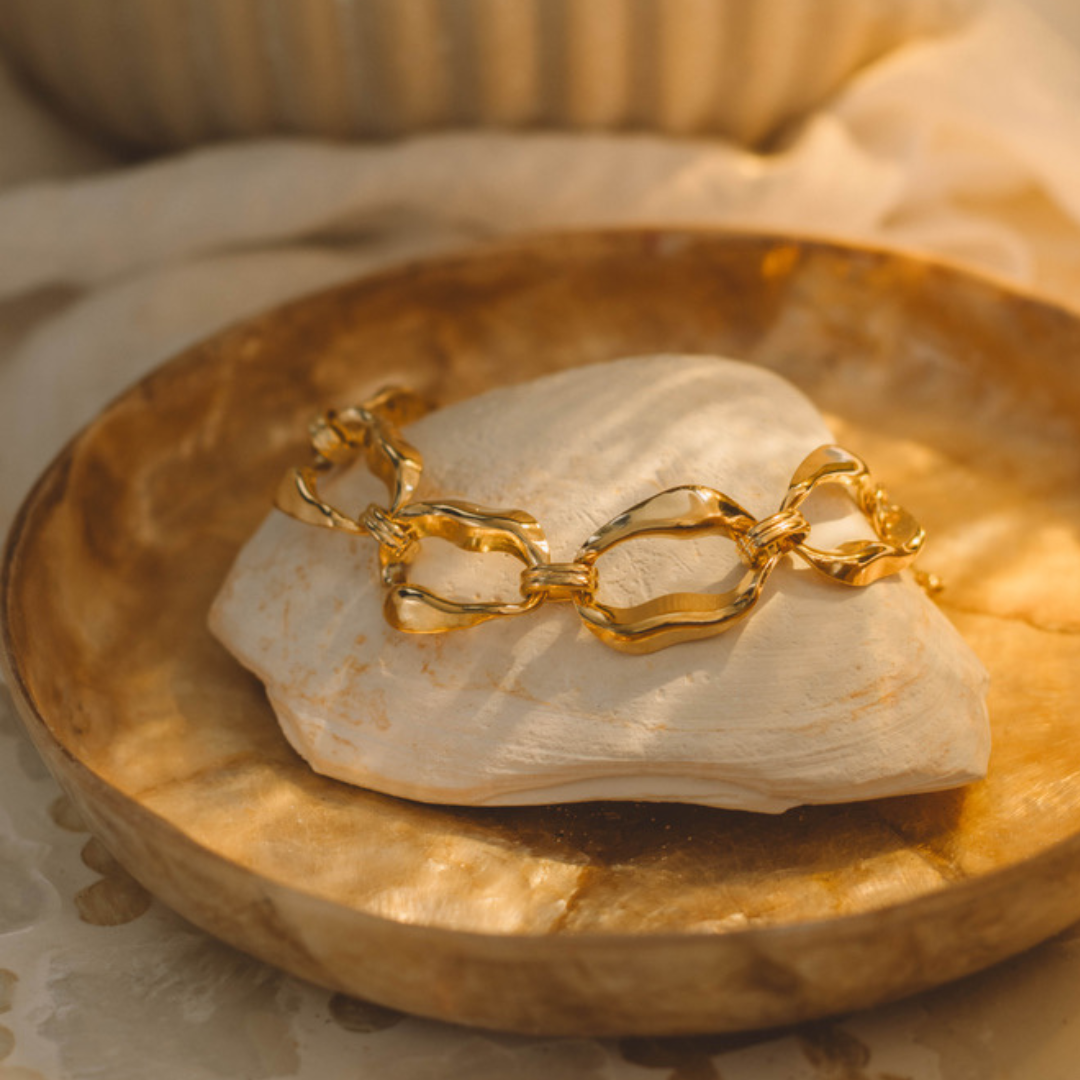 Wavy Link Bracelet