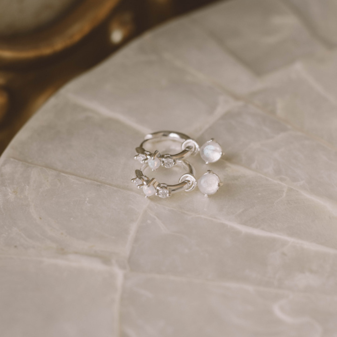 Anneaux avec Opale et Zircons