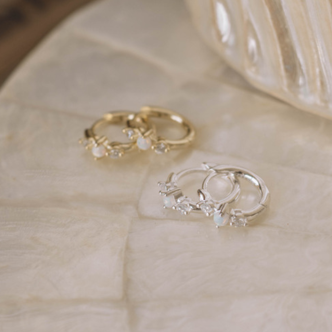 Anneaux avec Opale et Zircons