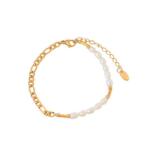 Pearls and Figaro Bracelet